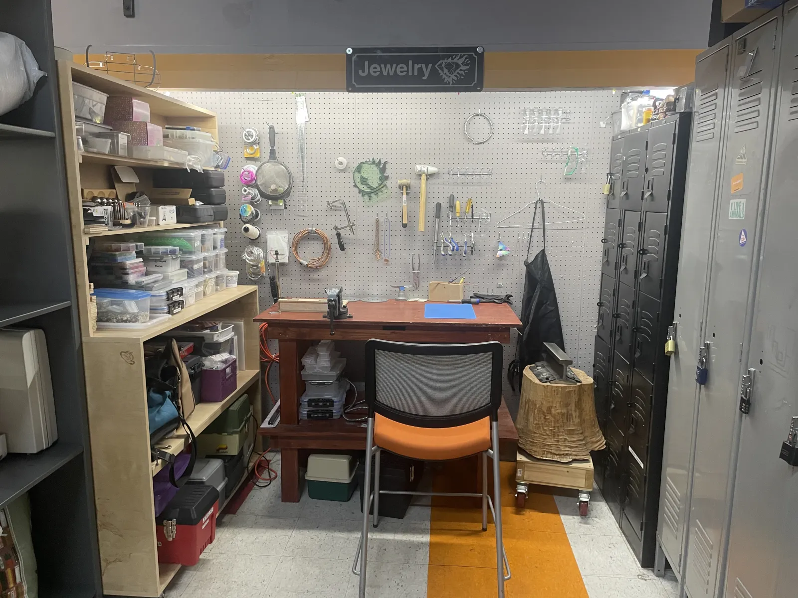 HeatSync Labs — Jewlery Station